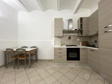 3 LOCALI A MONTEROTONDO