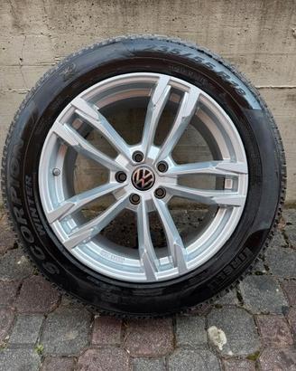 Cerchi e gomme invernali per Volkswagen Tiguan