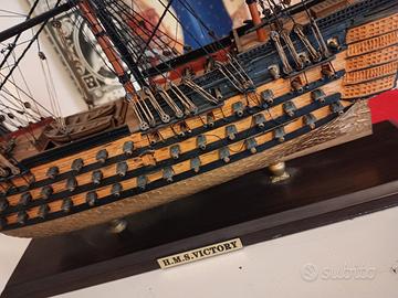 modellismo nave h.m.s. victory