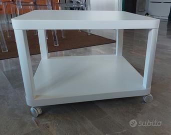 Tavolino Ikea con rotelle