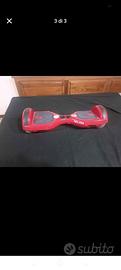 hoverboard Nilox DOC di colore rosso