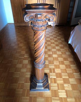 Antica colonna in legno Vintage tortello capitello