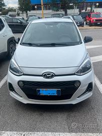 Hyundai i10 1.0 Benzina - Cambio automatico - Anno