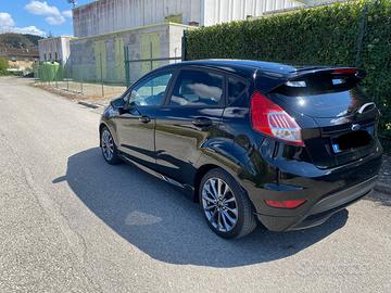 Ford fiesta 1.5 TDCi  ST-line 5 porte