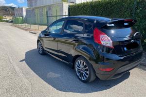 Ford fiesta 1.5 TDCi  ST-line 5 porte