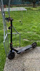 MONOPATTINO ELETTRICO VIVO