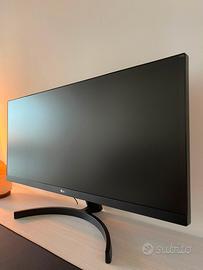 LG Monitor UltraWide nero