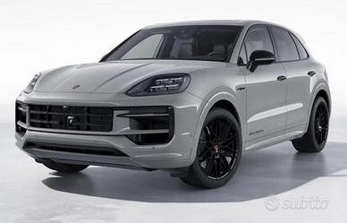 Porsche Cayenne 3.0 V6 E-Hybrid Black Edition...