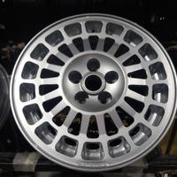 Lancia delta (cerchioni)