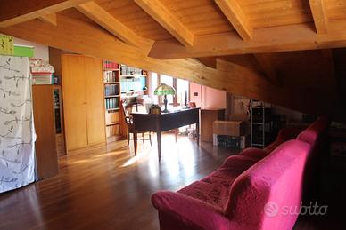 Avezzano casa su più livelli 