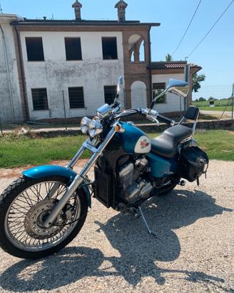 Honda shadow 600