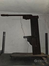 tappabottiglie manuale antico 