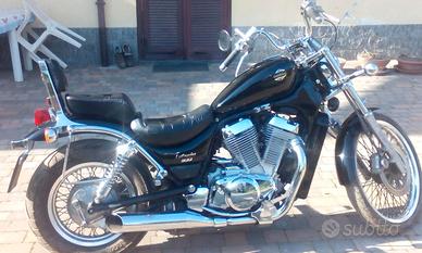 suzuki intruder  800