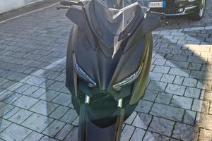 Yamaha xmax  300