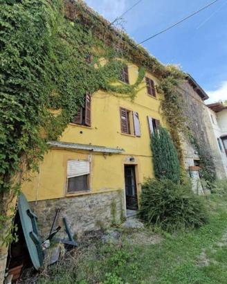 Immobile in asta di 235 m² con 4 locali a Garbagna