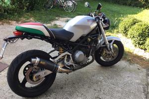 Ducati Monster 1000DS
