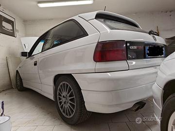 Opel Astra GSI 16v