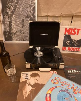 Giradischi Portatile Valigetta Crosley CR6019A-BK