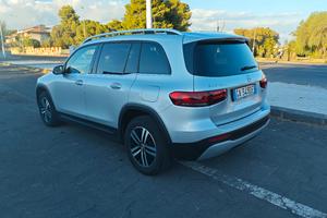 Mercedes-Benz GLB 180 Sport – Diesel, automatico. 