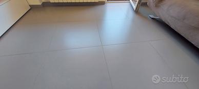 Maioliche Gress effetto resina grigio 60x60