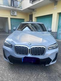 Auto perfetta, da vedere.