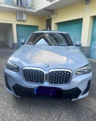 Auto perfetta, da vedere.