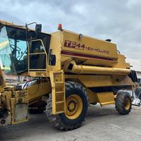 New holland TF 44
