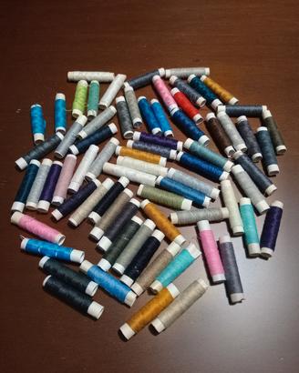 Filo per cucito (70 pezzi)