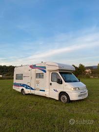 Camper semintegrale