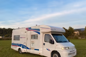 Camper semintegrale