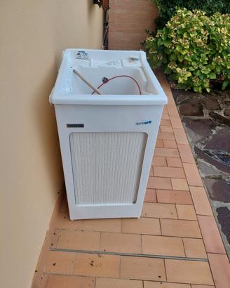 Lavandino da esterno