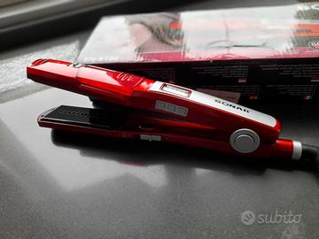 Piastra per capelli con vapore 