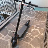 Monopattino Elettrico XIAOMI Electric Scooter Elit