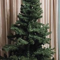 ALBERO DI NATALE CON PUNTALE OMAGGIO