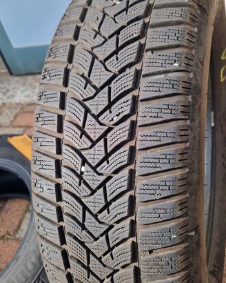 PNEUMATICI INVERNALI DUNLOP WINTER  215/65R16 98H