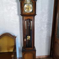 Tempus Fugit orologio a pendolo 