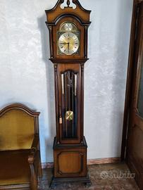 Tempus Fugit orologio a pendolo 