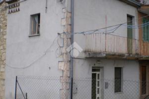 CASA SEMINDIPENDENTE A VEROLI