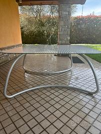 Tavolo da esterno di design
