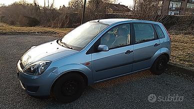 FORD FIESTA V SERIE 1.4 TDCI