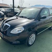 Lancia Ypsilon 1.3MJT*16V*ORO BIANCO*90CV*NEOPATEN