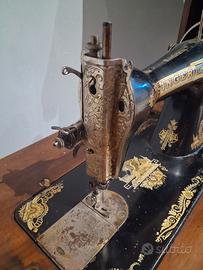 Macchina singer con mobile del 1916