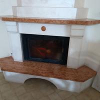 Rivestimento per termocamino in marmo