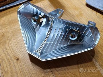 fanale anteriore GSXR k1 