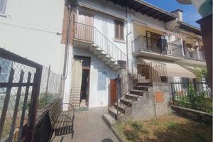 Trilocale a Varano Borghi