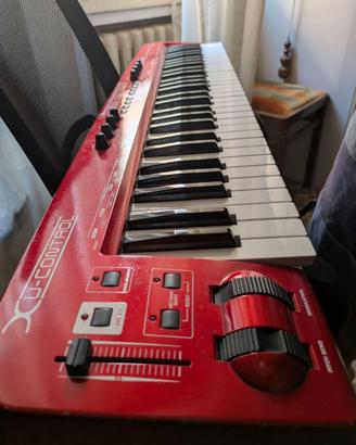 BEHRINGER UMX610