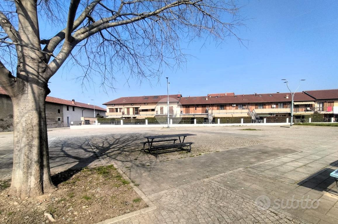 4 LOCALI A BORGARO TORINESE - Vista 5