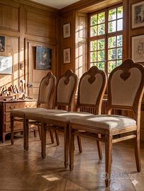 4 Sedie d'Epoca in Legno Intagliato Stile Classico