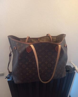 Louis Vuitton Neverfull GM 