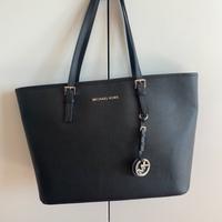 Borsa Michael Kors (prezzo originale 350)